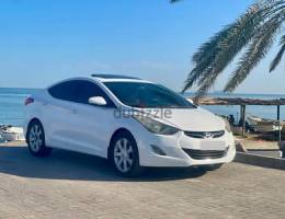 Hyundai Elantra 2013 model, Oman agency