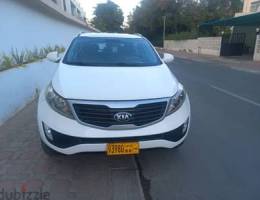 Sell Kia Sportage 2014. . No 2. . . Oman car. . .