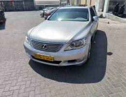 للبيع لكزس LS 460 موديل 2010