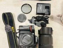 Nikon D7100 DSLR Camera with lens  18-140mm.  with accessories