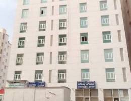 this building free 1 bedroom Flat,Amrat Sultan centre Near