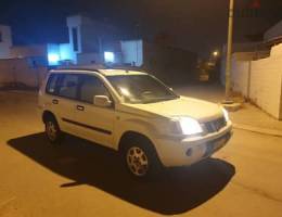 Nissan X-trail for sale 2012 new tires new mulkiya new paint