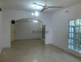 Villa 4 bhk for rent in azaiba behind al meera