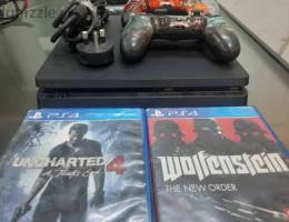 sony playstation4 with 4 cd