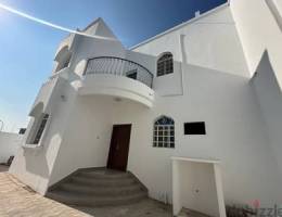 specious 6 bhk villa for rent in ghubrah  behind royal hospital