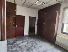 A+ Location for Companies in RCC building Ruwi to Let, DISCOUNTED