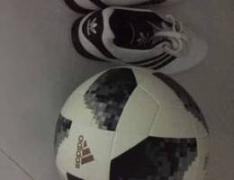كرة قدم + حذاء ماركة اديداس