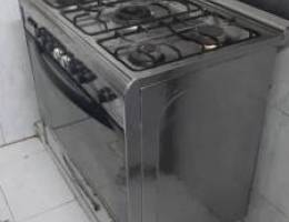 STOVE  EXPAT LEAVING GOOD CONDITION