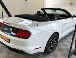 Mustang convertible v8 10 speed