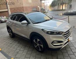 Hyundai Tucson 2017 Full Option OTE Less Km 92K