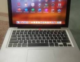 macbook Pro  v good condition i5 it's a final price please don't w.