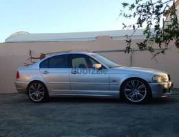 BMW E46 2001