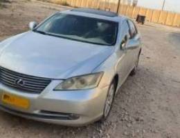 سياره لكزس  نضيف موديل  2007 السعر 1500 ريال تواصل 77350992